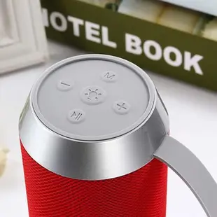 other/其他 其他J5 portable bluetooth speaker with flashlight