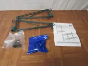 2 Metro 1WS14K3 Super Erecta Metroseal 3 Post-Type Wall Mount 14" Shelf Support