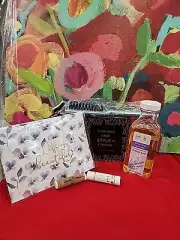 BEAUTY BUNDLE Bubble Bath Note Cards Brush Lip Moisturizer NEW