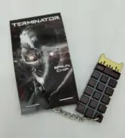 TERMINATOR GENISYS ENDOSKELETON T-800 BRAIN CHIP CPU PROP REPLICA KEY CHAIN NEW