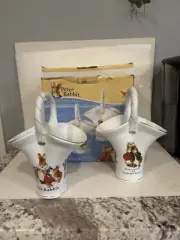 Vntg Beatrix Potter & Peter Rabbit Handled Basket Vases Set Of 2 NIB 2002 NICE