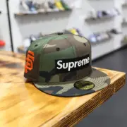 Supreme MLB Teams New Era 59fifty Fitted Hat (San Francisco Giants)