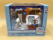Peanuts A Charlie Brown Christmas Snoopy's Contest Winning Display NIB