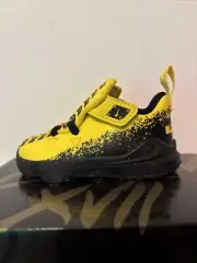 nike lebron 17 auto (tdv) toddlers ck0611 700 chrome yellow/black shoes Sz 5