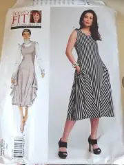 Vogue Sewing Pattern 1297 Misses Easy Dress Side Drape
