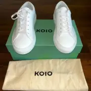Koio 1st Gen Capri Triple White 11 (US) / 44 (EU) / Margom Sole Common Projects