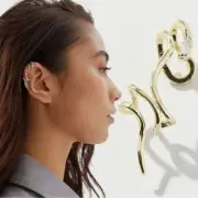 Urban Outfitters Snake Wrap Ear Cuff in Gold NWT Bohemian Witchy