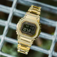 在飛比找momo購物網優惠-【CASIO 卡西歐】G-SHOCK 經典系列 金(GMW-