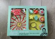 JAMIE OLIVER JUNIOR JAMIE MINI MUFFIN CASE CHOCOLATE MOULDS CAKE STAND SET