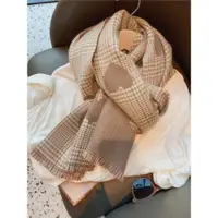 在飛比找ETMall東森購物網優惠-暖色系愛心女冬季韓版加厚織圍巾