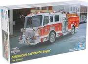 Trumpeter 1/25 Lafrance Eagle Fire Pumper2002 Plastic Model Kit