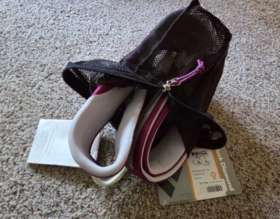 Brand New BLACK DIAMOND PRIMROSE Rock Climbing HARNESS Women's Small Raspberry