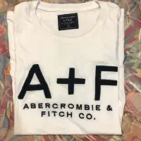 在飛比找蝦皮購物優惠-a&f 白色短袖T恤 上衣 女 abercrombie & 