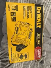 DEWALT DCL077C1 12V/20V MAX Li-Ion Cordless Compact Task Light Kit
