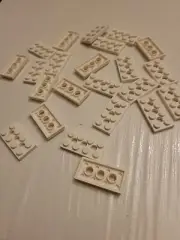 NEW LEGO 8X WHITE TECHNIC PLATE 2X4 W/HOLE DIA. 4.9 #3709.