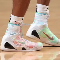 在飛比找蝦皮購物優惠-代購 Kobe 9 Elite What The Kobe 