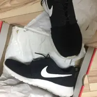 在飛比找蝦皮購物優惠-NIKE Roshe One BR 慢跑鞋 黑白 黑白鞋 跑