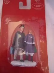 St Nicholas Square Village Accessories Man & Woman Couple Shopping NEW