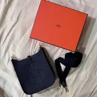 在飛比找PopChill優惠-[二手] 愛馬仕 Hermes mini Evelyn 午夜