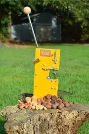 World Best Black Walnut Nut Cracker - Grandpa's Goody Getter