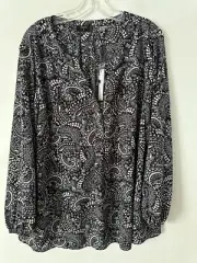 New woman Plus Size Tahari blouse size 3X long sleeves
