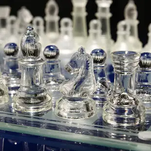 西洋棋 高檔大小號水晶玻璃國際象棋 學生初學者成人便攜式國際象棋套裝『XY33877』