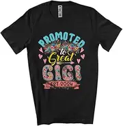 [Generic] Promoted to Great Gigi Est 2024, Amazing Mother's Day Pregnancy Flowers, Family Group Unisex T-Shirt