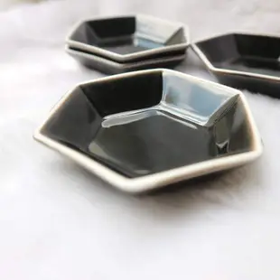 六角黑瓷盤 - 高品質日本陶瓷