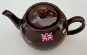 NEW Collectible Pristine Classic Brown British Teapot, 4 cups- Made In England.