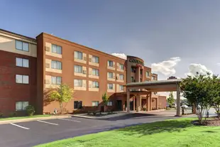 Courtyard by Marriott Anniston Oxford