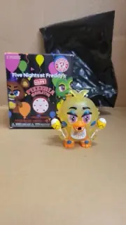 Funko Mystery Mini 3": Five Nights at Freddy Pizzeria Simulator- 1/36 Chika