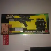 1996 Kenner Star Wars Power of the Force Luke Skywalker's Utility Belt NIB