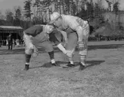 Rogers Hornsby Talking With Bill Mcgee On The Field 1940 Old Baseball Photo