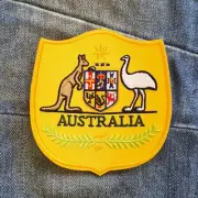 Australia Gold Crest Travel Iron On Embroidery Patch Destination Souvenir Gift