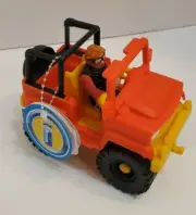 Fisher Price Imaginext Vehicle - 4 x 4 Truck w/ Figure - Orange Yellow - NEW