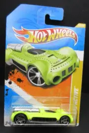 2011 New Models Hot Wheels RETRO-ACTIVE (M)