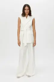 Cypress Tailored Vest in Cream - CAMILLA AND MARC® C&M