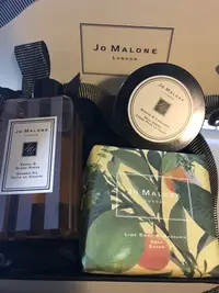 在飛比找Yahoo!奇摩拍賣優惠-Jo Malone  客製禮盒 含羞草乳霜沐浴精 身體乳霜含