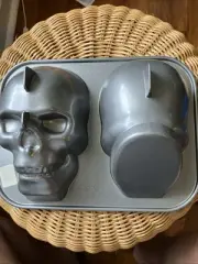Nordic Ware Haunted Skull Cake Pan