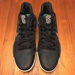 現貨 2016 NIKE KYRIE 3 BLACK ICE 首發配色 US11