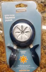 Fiskars Oopsie Daisy Squeeze Large Paper Punch 2 inch diameter