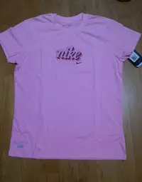 在飛比找Yahoo!奇摩拍賣優惠-NIKE 運動T恤(粉紅色)