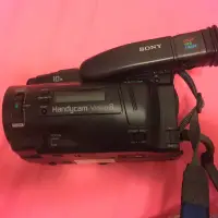 在飛比找蝦皮購物優惠-二手Sony Handycam Video8攝影機 九成新