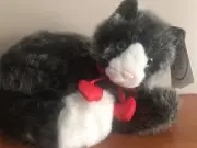 Russ Berrie Cat Plush Gray Fur Laying Blue Eyes Claudette Kitten Realistic ❤️