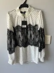 Decjuba Blaire Lace Blouse Size 10 BNWT