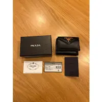 在飛比找蝦皮購物優惠-PRADA 錢包 日本直送 二手