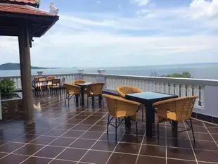海洋微風飯店&空中酒吧Ocean Breeze Hotel and Sky Bar