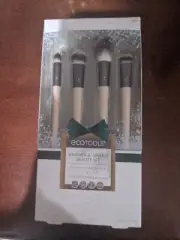 Ecotools Makeup Brush 4 Piece Set Shimmer and Sparkle Beauty Kit