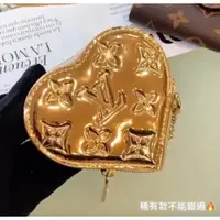 在飛比找蝦皮購物優惠-二手旗艦 LOUIS VUITTON LV 金色 漆皮 愛心