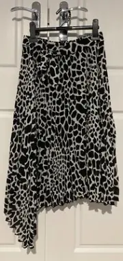 Portmans asymmetric animal print skirt Size 8 BNWT